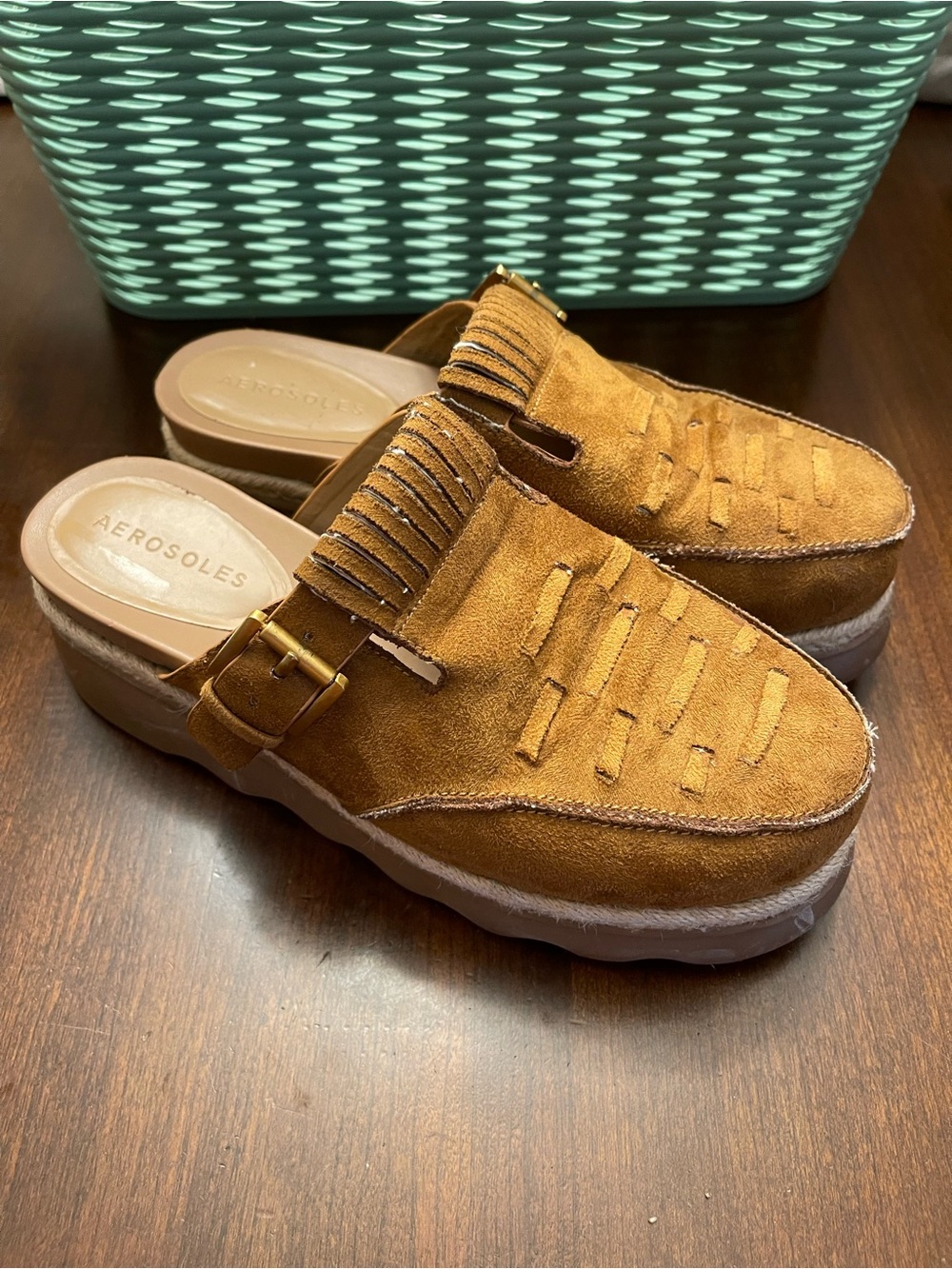 Aerosoles brown suede platform clog mules SZ